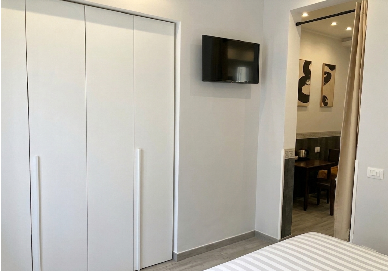 Double/Triple Suite